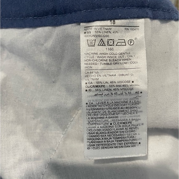 Old Navy Blue Polka Dot Shorts | Size 18 - Picture 6 of 6